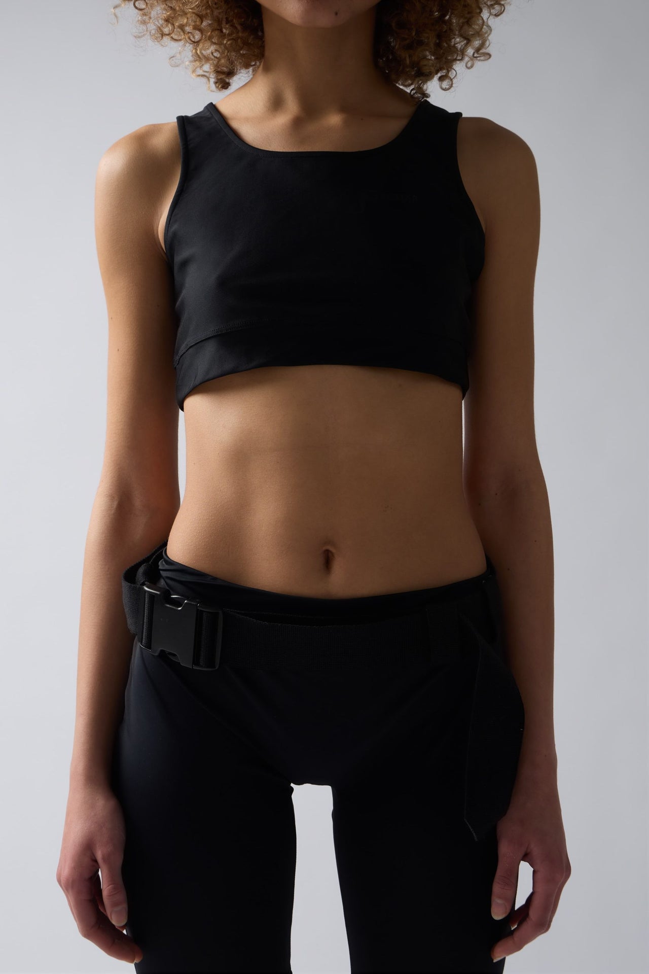 Core Form Crop Top - Fase 02