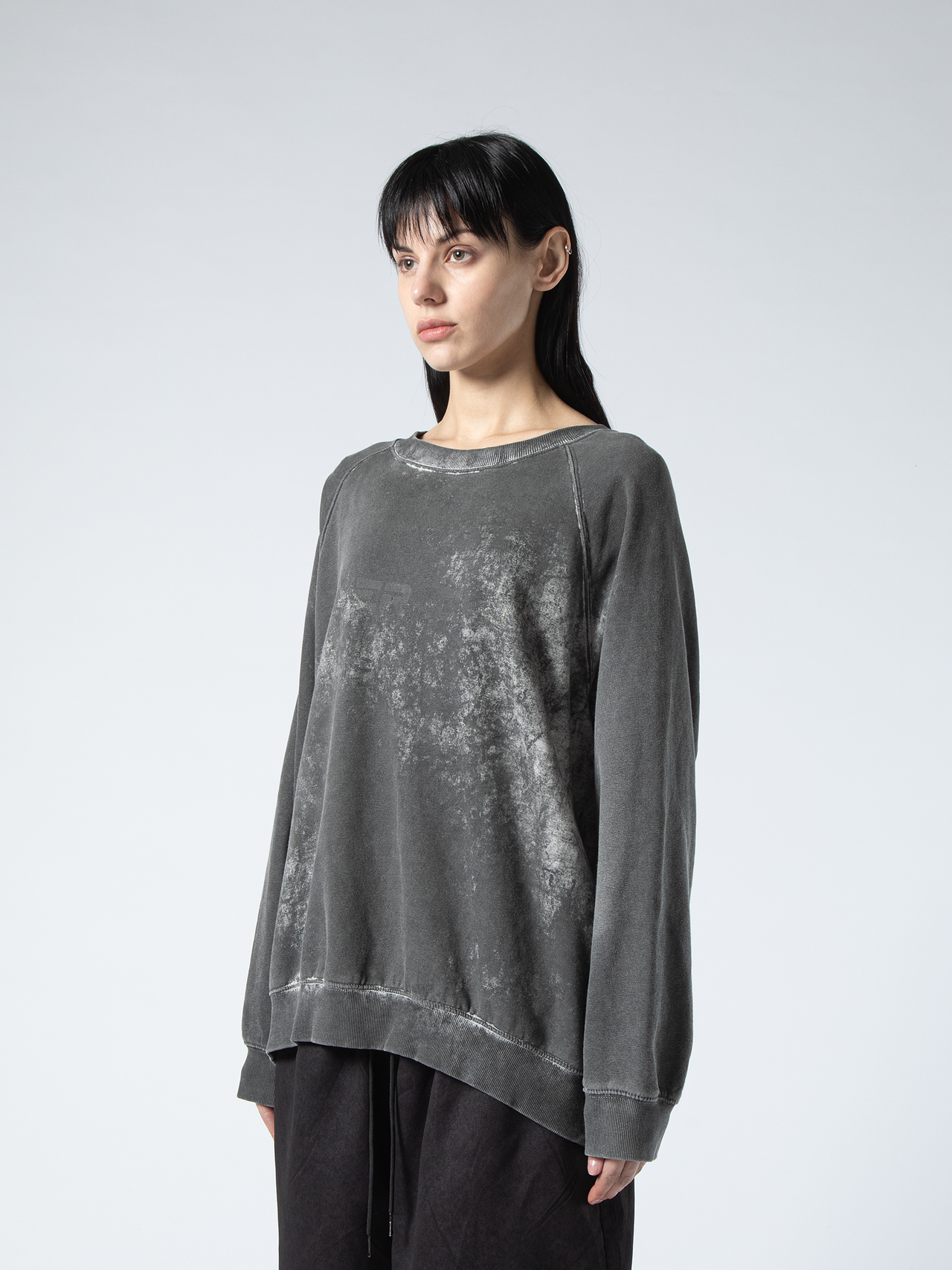 Raw Core Washed Crewneck - Edition 01
