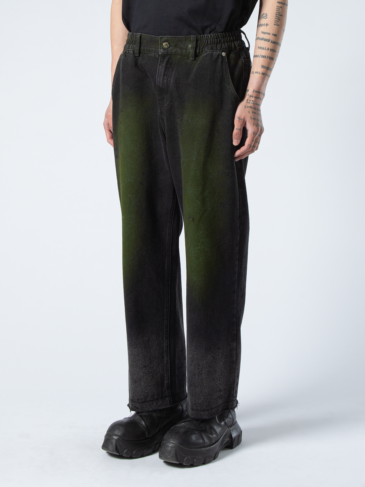 Raw Sprayed Core Denim Pants — Edition 01