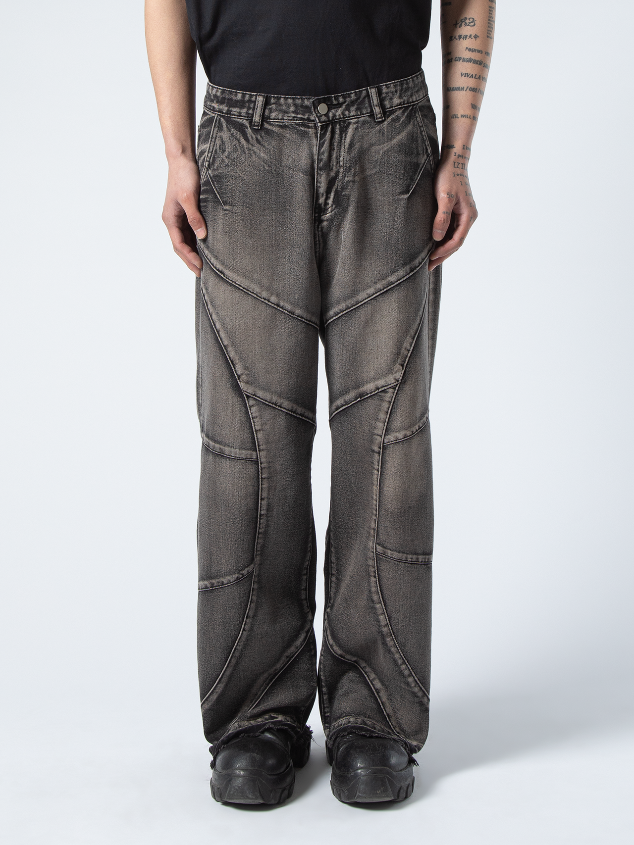 Structured Washed Denim Pants - Edition 01