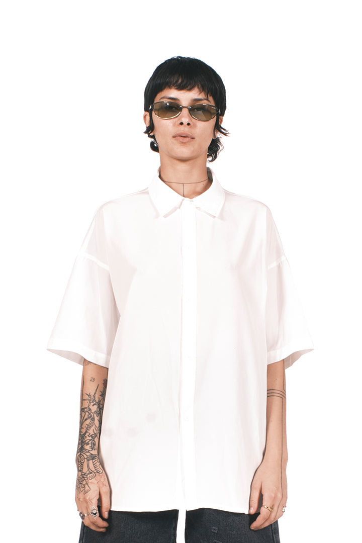 WHITE SHORT SLEEVES SHIRT