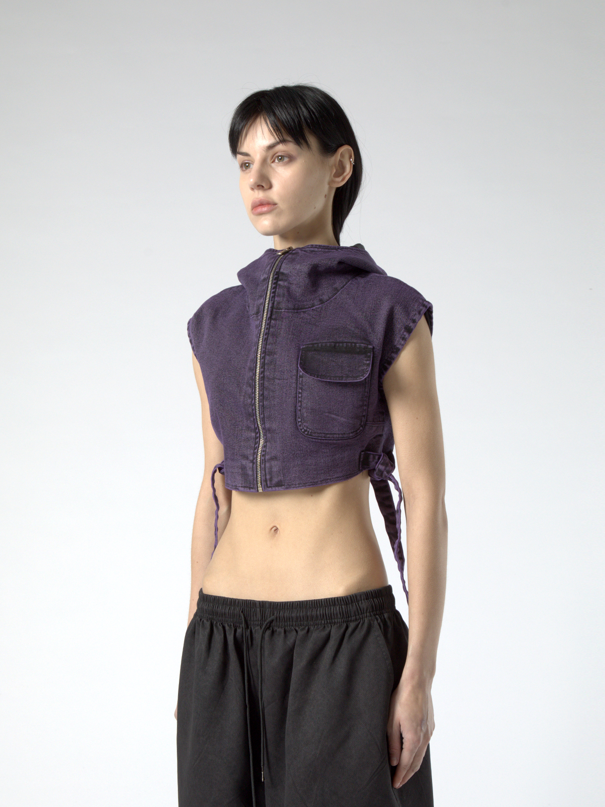 CROPPED PURPLE HOODED VEST