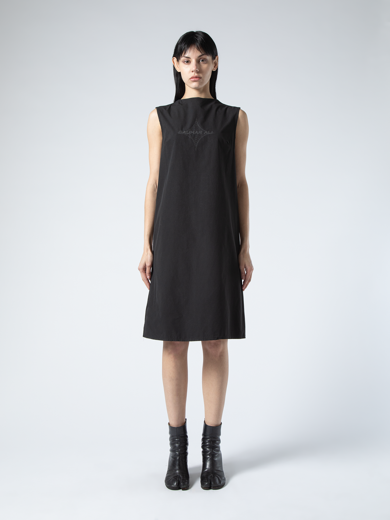 Core Form Dress - Phase 01
