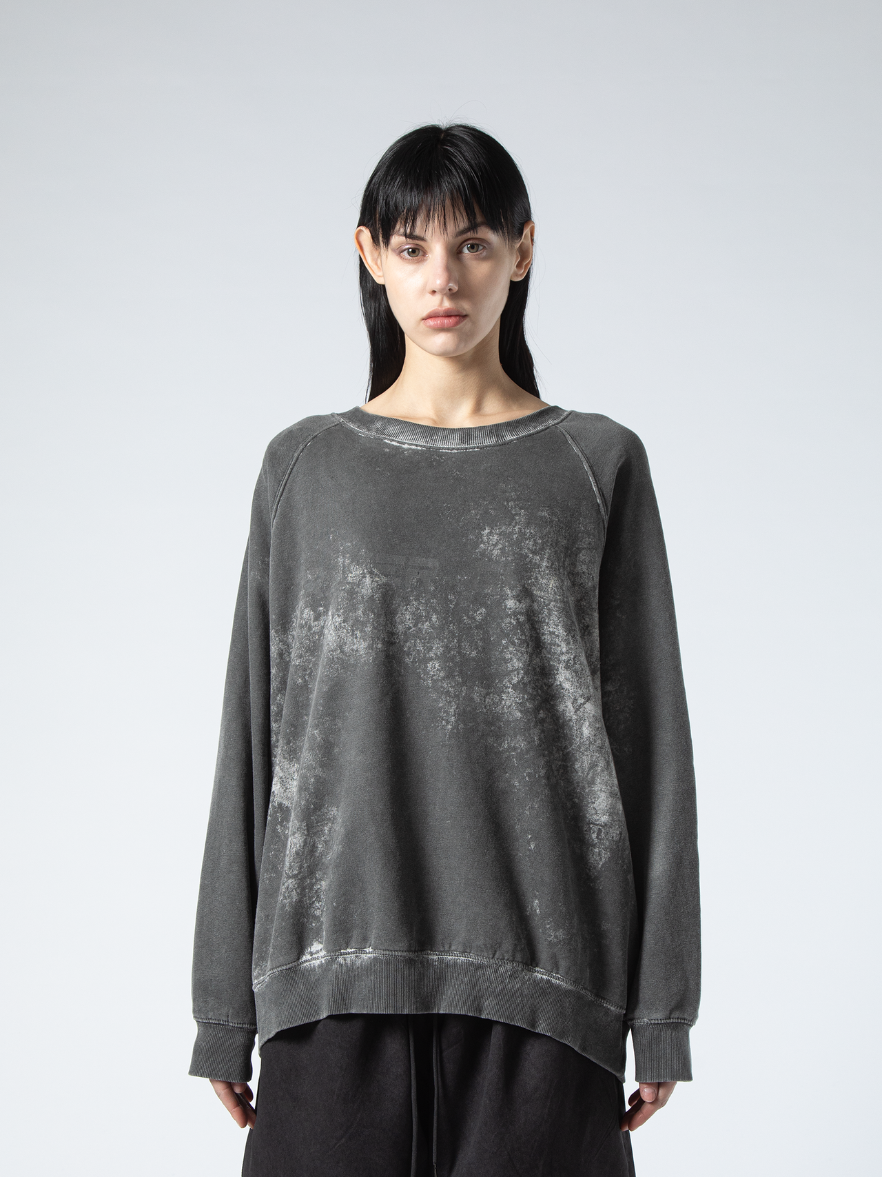 Raw Core Washed Crewneck - Edition 01