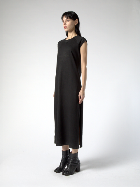 SLEEVELESS LONG DRESS