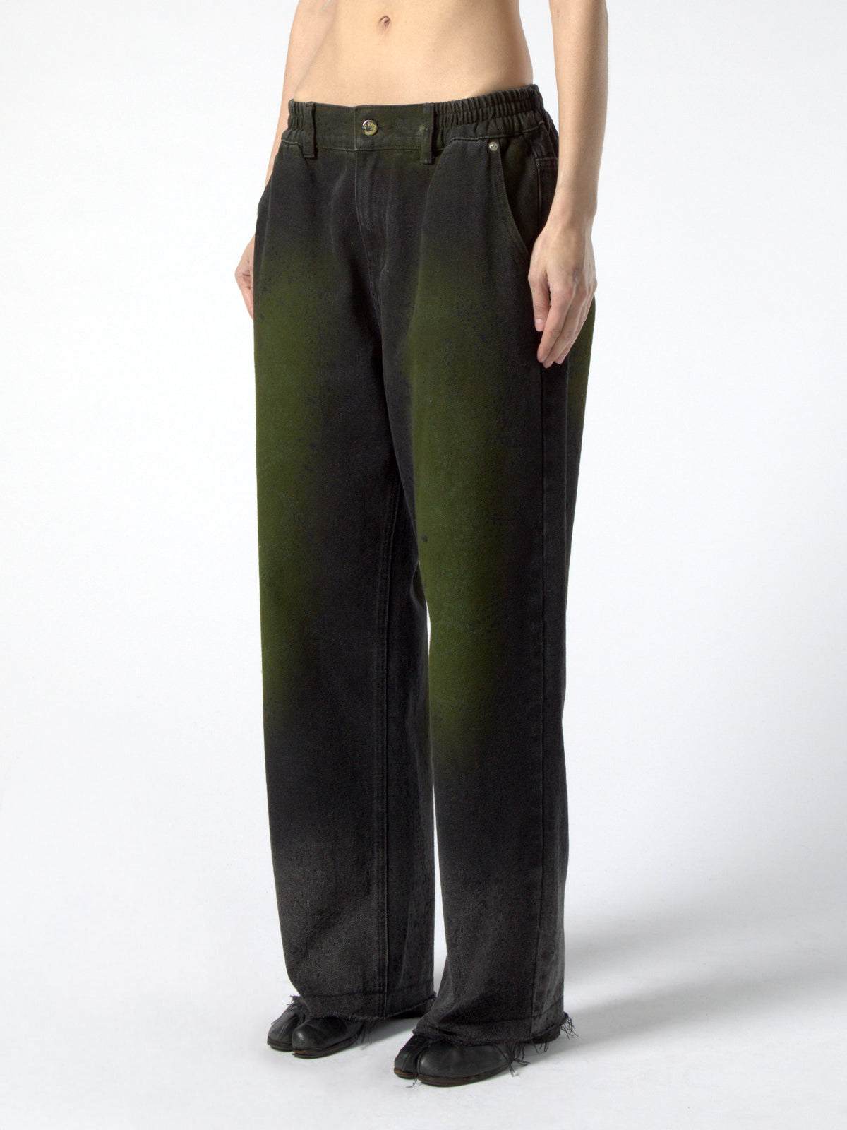 LASER GREEN SPRAY DENIM PANTS