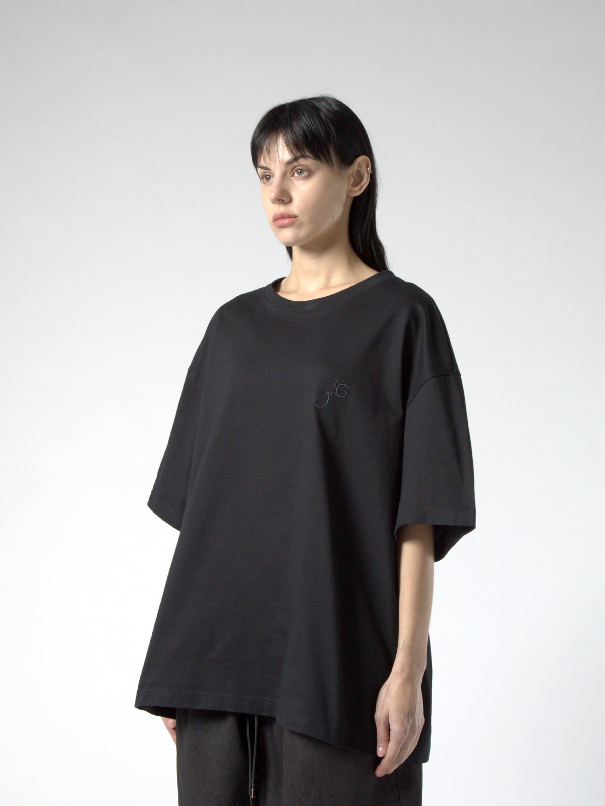 OVERSIZED SHORT SLEEVES T-SHIRT