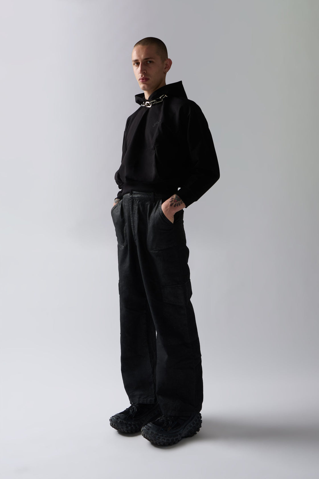 OVERSIZE DERMA BLACK PANTS